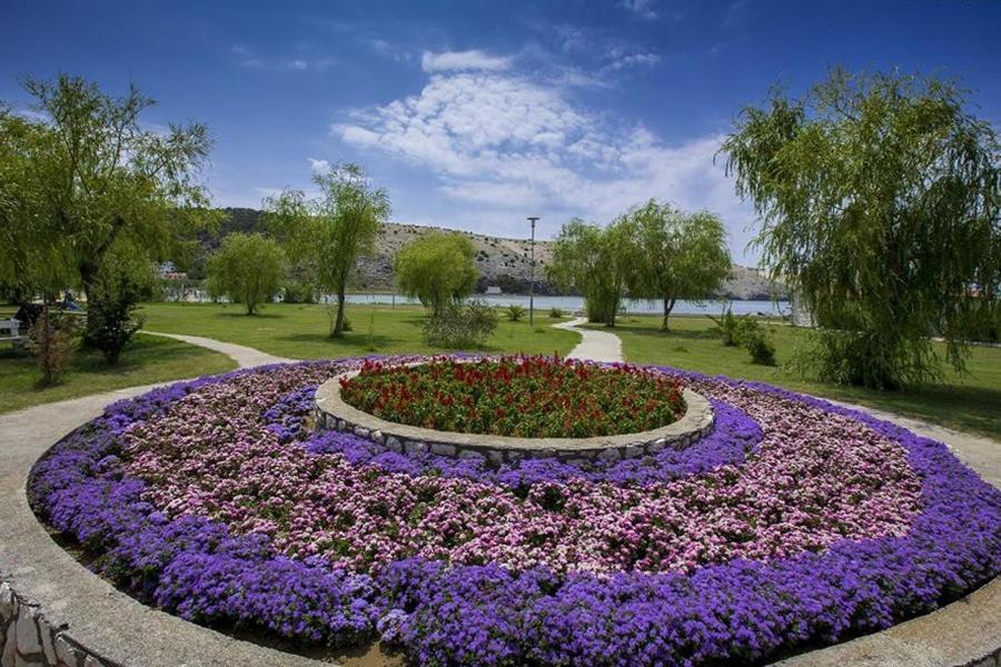 Apartment Dragan I Slavica Lopar Esterno foto